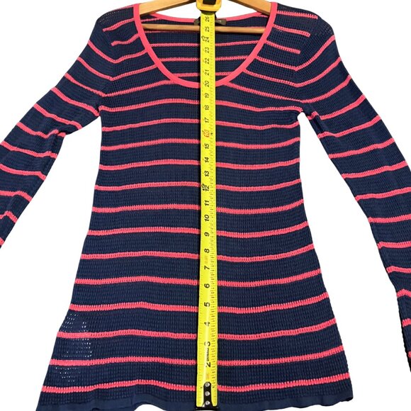 Tommy Bahama Knit Striped Sweater Navy & Pink | Size M - Picture 8 of 12